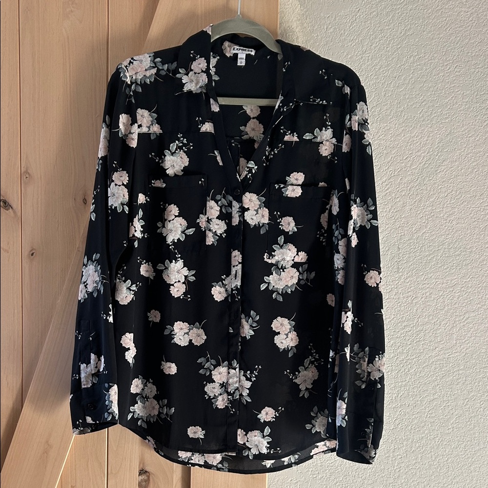 Express Black and White Floral Blouse